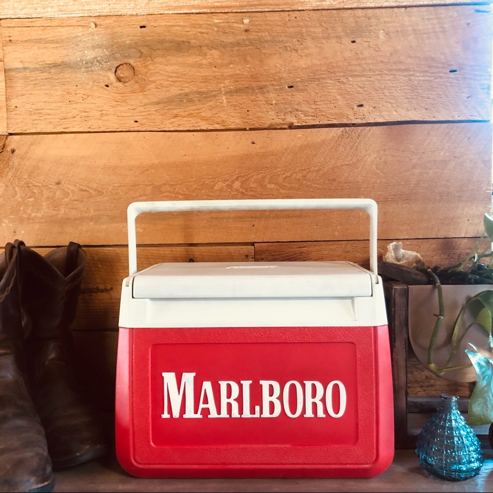 Vintage Coleman Marlboro Cooler
